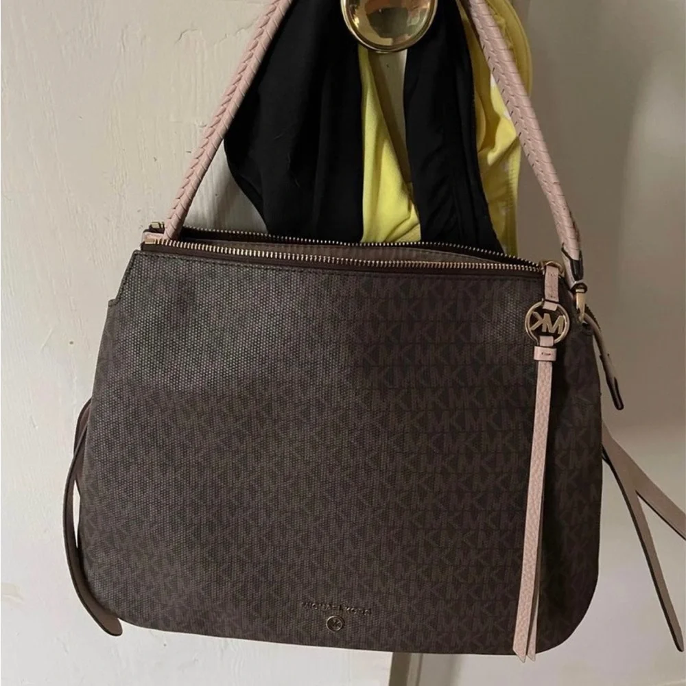 tote - Picture 4 of 4